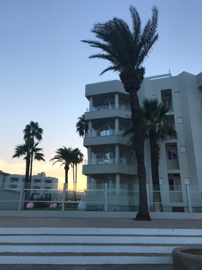 66DD1476-B405-41D1-BA2B-C6A7B402F4ED