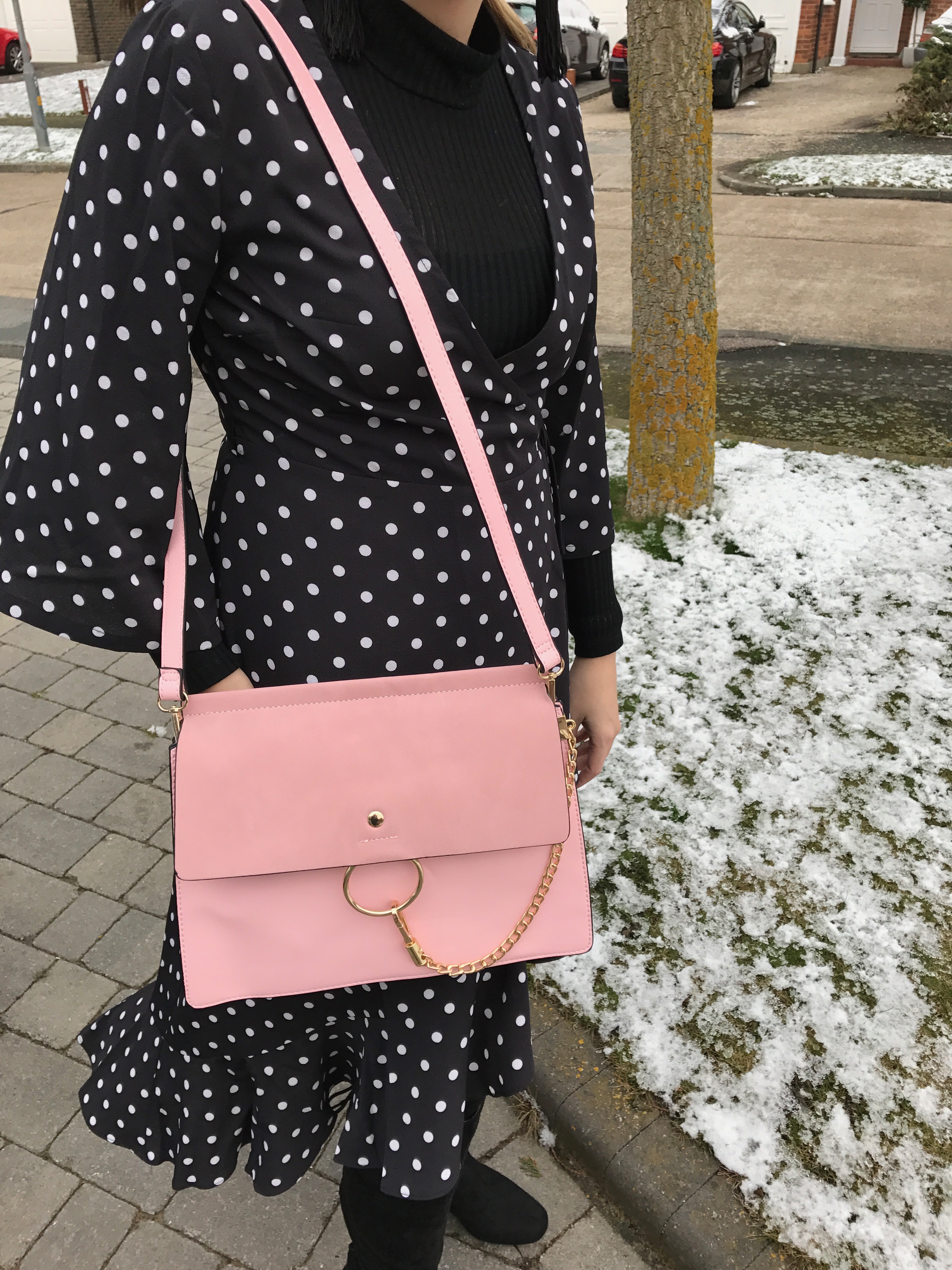 BD780777-54B7-4723-8A25-413237331B64